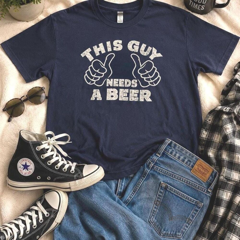 Funny “This Guy Needs A Beer” Graphic T Shirt Men’s Size Large Casual Beer Tee